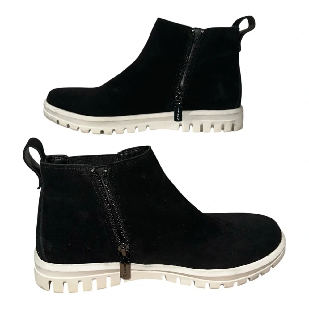 Blondo Flora‎ Black Waterproof Chelsea Ankle Boots Lug Sole 7.5M B3515 015